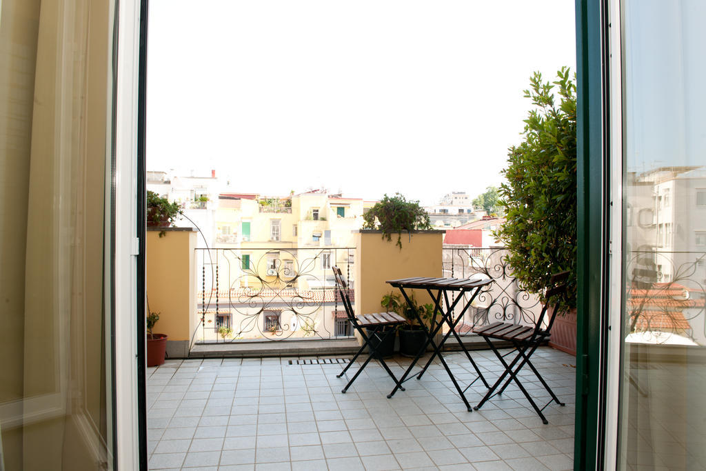Nardones 48 Apartment Naples Luaran gambar